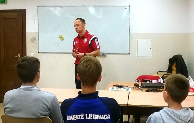 2015_osa_osinski_w_sms2.jpg